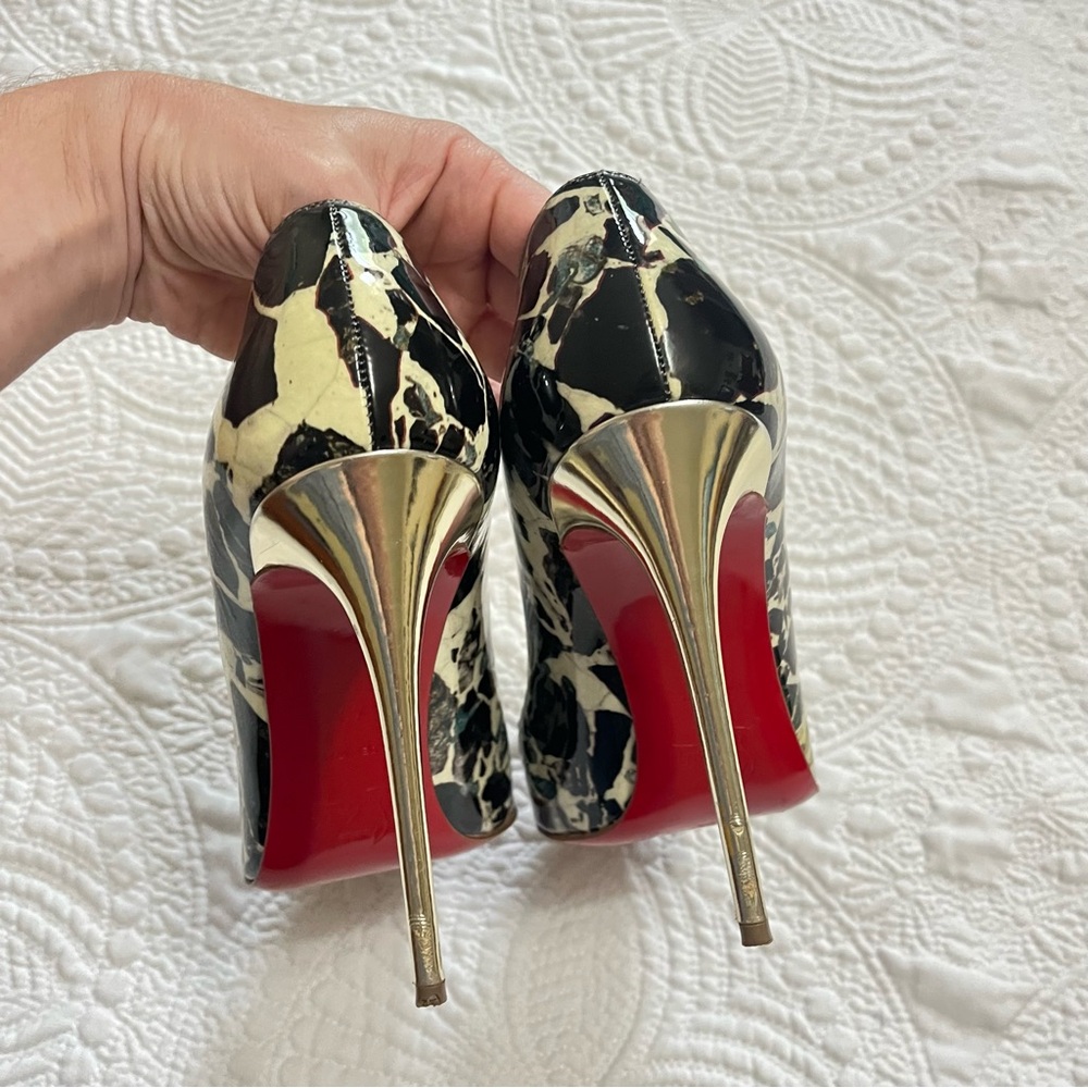 CHRISTIAN LOUBOUTIN Pigalle Follies 100 Pointy Toe Pump Heel Patent Leather 40 - Picture 8 of 12